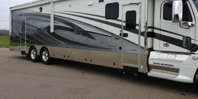 Renegade RV Garage Unit 010